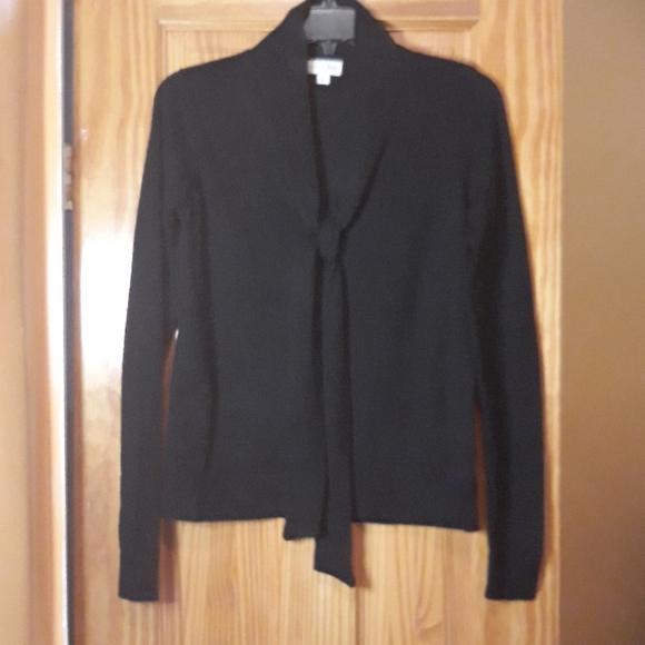 Maison Jules Long Sleeve Black Top - Picture 2 of 11